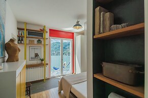 Casa Corbu by Rent all Como