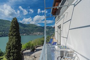 Casa Corbu by Rent all Como