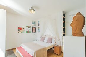 Casa Corbu by Rent all Como