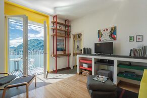 Casa Corbu by Rent all Como