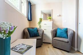 Lakeview Apartments by Rent All Como