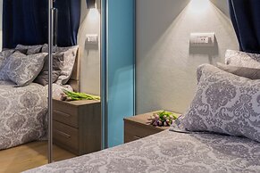 Lakeview Apartments by Rent All Como