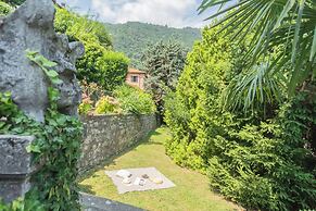 Lakeview Apartments by Rent All Como