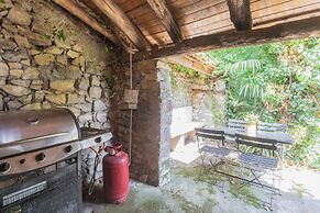 Lakeview Apartments by Rent All Como