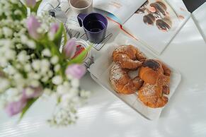 Lakeview Apartments by Rent All Como