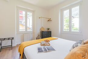 Lakeview Apartments by Rent All Como