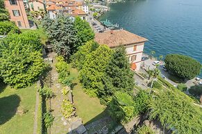 Lakeview Apartments by Rent All Como