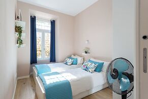 Lakeview Apartments by Rent All Como