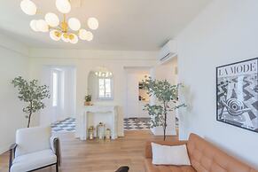 Lakeview Apartments by Rent All Como