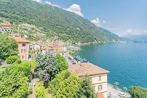 Lakeview Apartments by Rent All Como