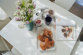 Lakeview Apartments by Rent All Como