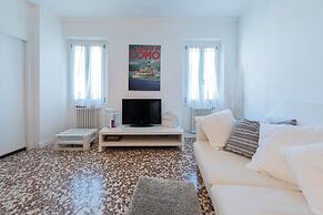 Family Nest on Lake Como by Rent all Como