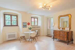 La Piazza di Cernobbio by Rent all Como