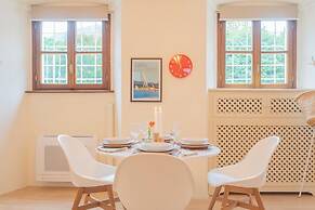 La Piazza di Cernobbio by Rent all Como