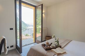 Harmony on the Lake by Rent all Como