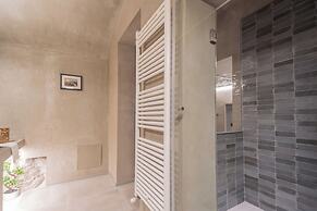 Urio's Castle Suites by Rent all Como