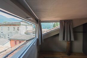 Urio's Castle Suites by Rent all Como