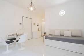 Luce Apartment by Rent all Como