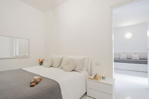 Luce Apartment by Rent all Como