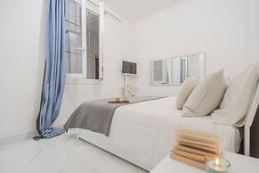 Luce Apartment by Rent all Como