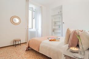 Nonna Tere Apartment by Rent all Como