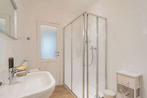 Nonna Tere Apartment by Rent all Como