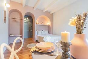 OC Lake Love by Rent all Como