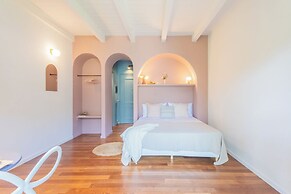 OC Lake Love by Rent all Como