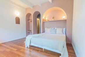 OC Lake Love by Rent all Como