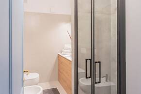 OC Lake Love by Rent all Como