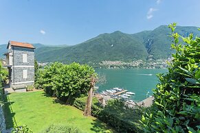 OC Lake Love by Rent all Como