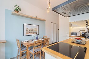 Old Court Hideaway by Rent all Como