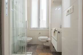 Old Court Hideaway by Rent all Como