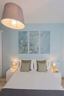 Old Court Hideaway by Rent all Como