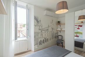 Old Court Hideaway by Rent all Como