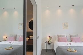 Piccola Como Lotus by Rent all Como