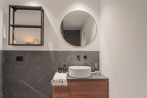 Piccola Como Lotus by Rent all Como