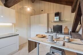 Plinio 10 by Rent all Como