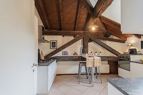 Plinio 10 by Rent all Como