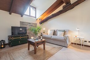 Plinio 10 by Rent all Como