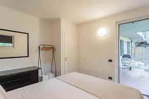 Ponente Balcony & Garden by Rent all Como