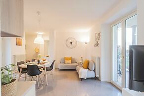 Ponente Balcony & Garden by Rent all Como