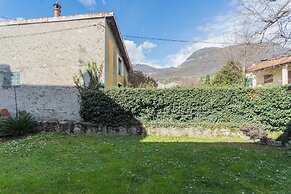 Ponente Balcony & Garden by Rent all Como