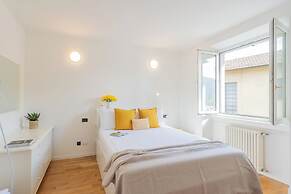 Ponente Balcony & Garden by Rent all Como