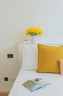 Ponente Balcony & Garden by Rent all Como