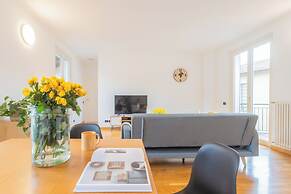 Ponente Balcony & Garden by Rent all Como