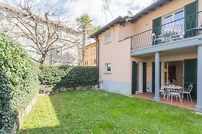 Ponente Balcony & Garden by Rent all Como