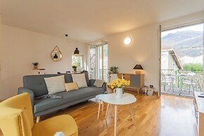 Ponente Balcony & Garden by Rent all Como