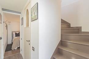 Pretty Studio in Old Town by Rent all Como