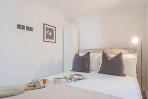 Pretty Studio in Old Town by Rent all Como